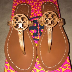 NIB Tory Burch sandals